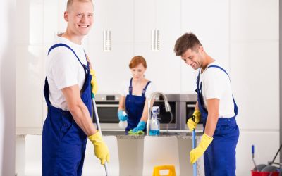 8月24日は、レンタルユニフォームの日です。