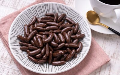 10月26日は、フルタの柿の種チョコの日