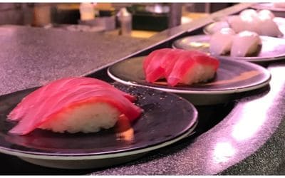 11月22日は、回転寿司記念日です。