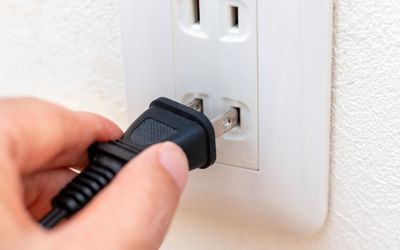 11月11日は、配線器具の日です。