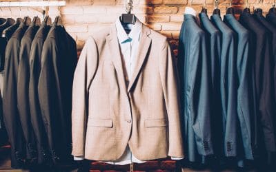 11月12日は、洋服記念日です。